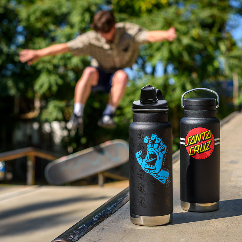 32oz-tkwide-with-twist-cap-santa-cruz-k5 32oz_20oz_water_bottles_santacruz_skater_ramp_square.jpg