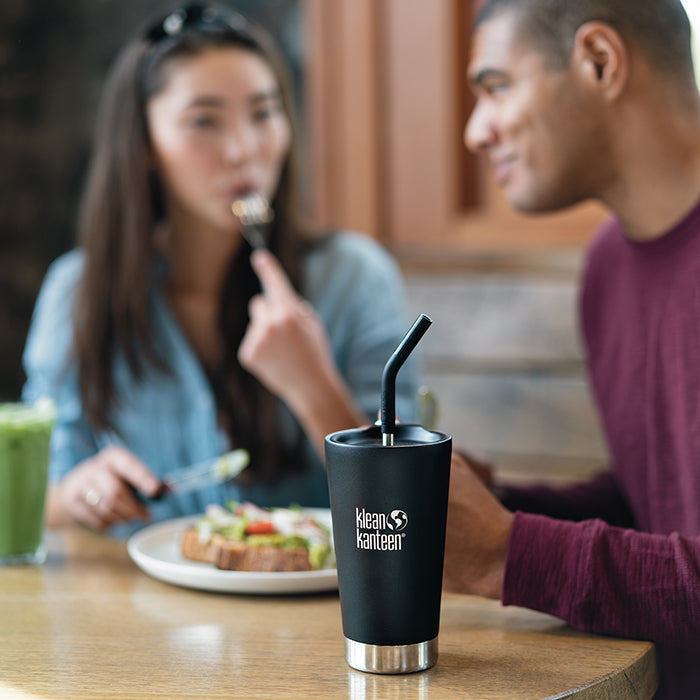 steel-straw-8mm-s4 coffee-tumbler-metal_straw_lifestyle.jpg