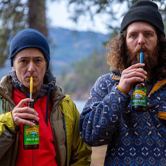 straw-4-pack-s7 recycled_steel_straws_beers_dudes_lifestyle.jpg