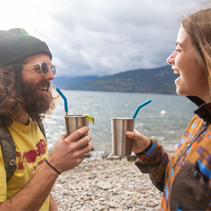 straw-4-pack-s7 recycled_steel_straws_cheers_lake_lifestyle_feb67a82-c410-4311-b2a0-e24ba8690751.jpg