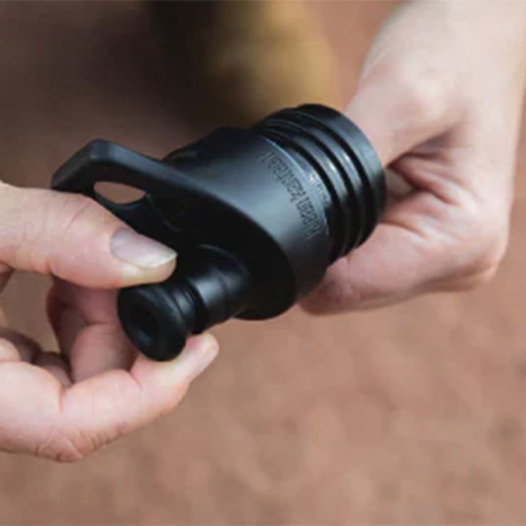 sport-cap-maintenance-kit-v9 sport_cap_maintenance_kit_pull_valve_out_lifestyle.jpg