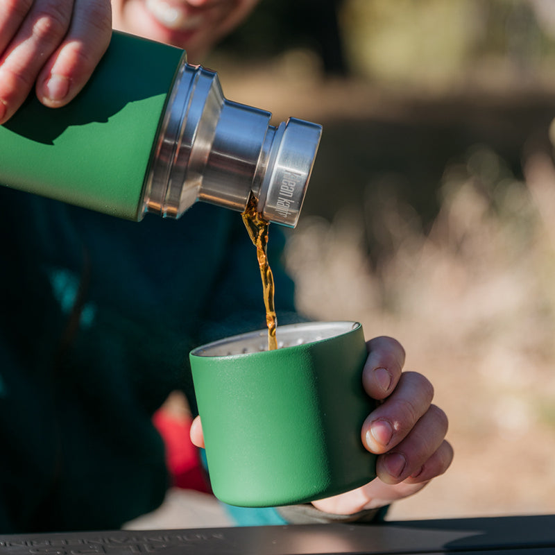 tkpro-maintenance-kit-c0 tkpro_32oz_thermos_green_pourthrough_lifestyle.jpg