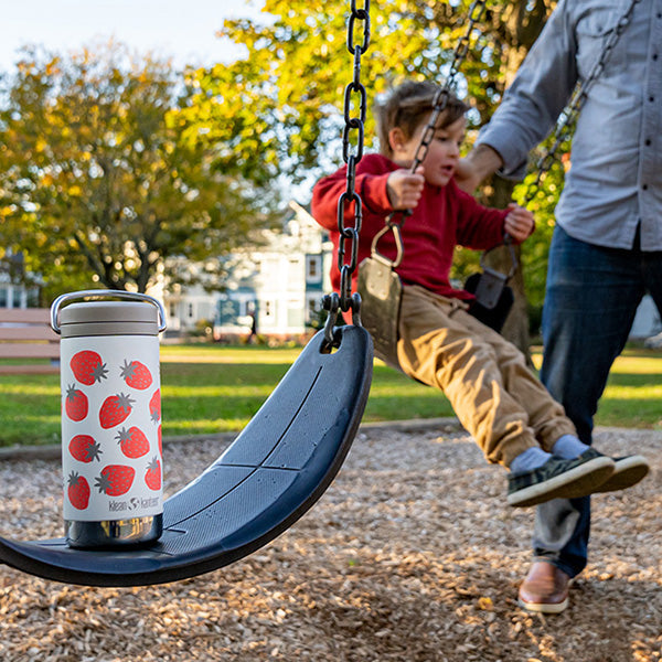 kid-s-sippy-cup-and-wide-water-bottle-set-d9 tkwide_12oz_twist_dad_swing_strawberries_square_1e20ad94-ab52-4afc-96d1-70b3ef8e58c1.jpg