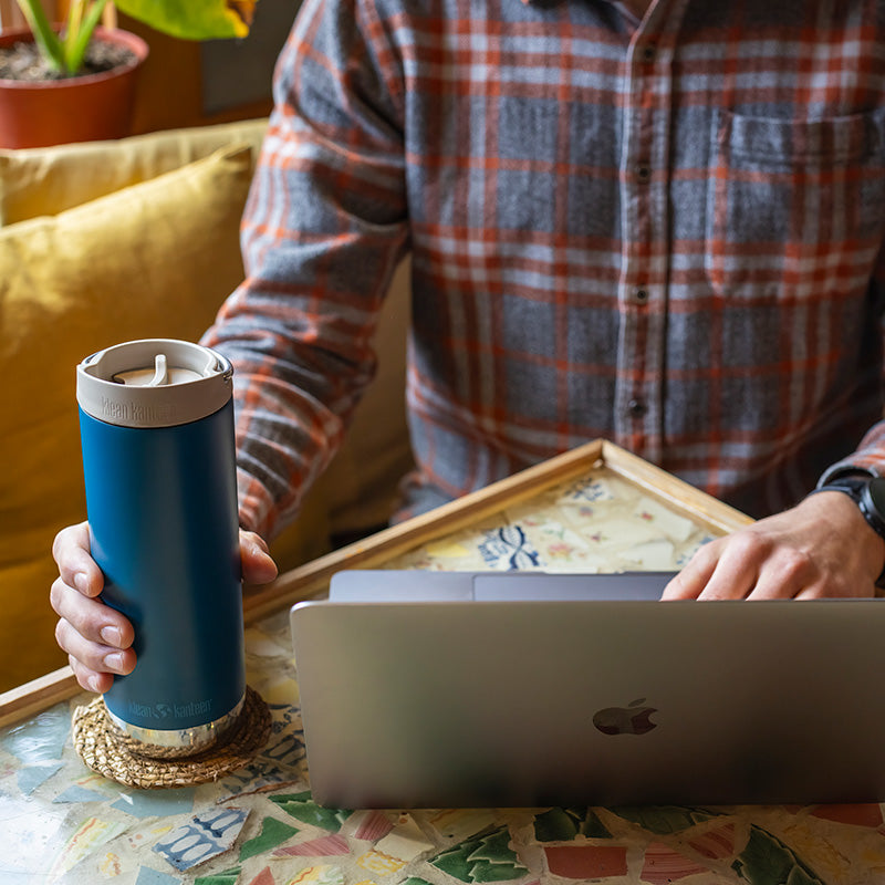 16oz-tkwide-with-cafe-cap-j2 tkwide_16oz_cafe_corsair_cafe_laptop_square.jpg
